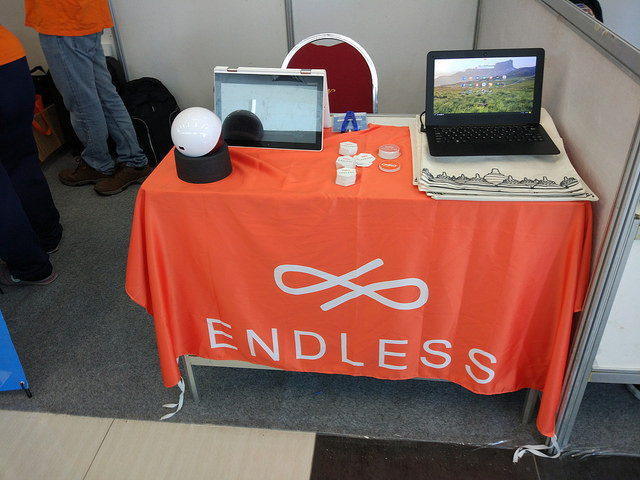Endless Booth